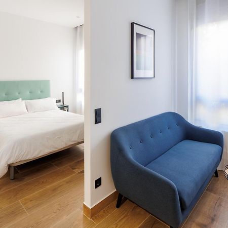 Apartamentos Congreso, Parking Gratuito ログローニョ エクステリア 写真