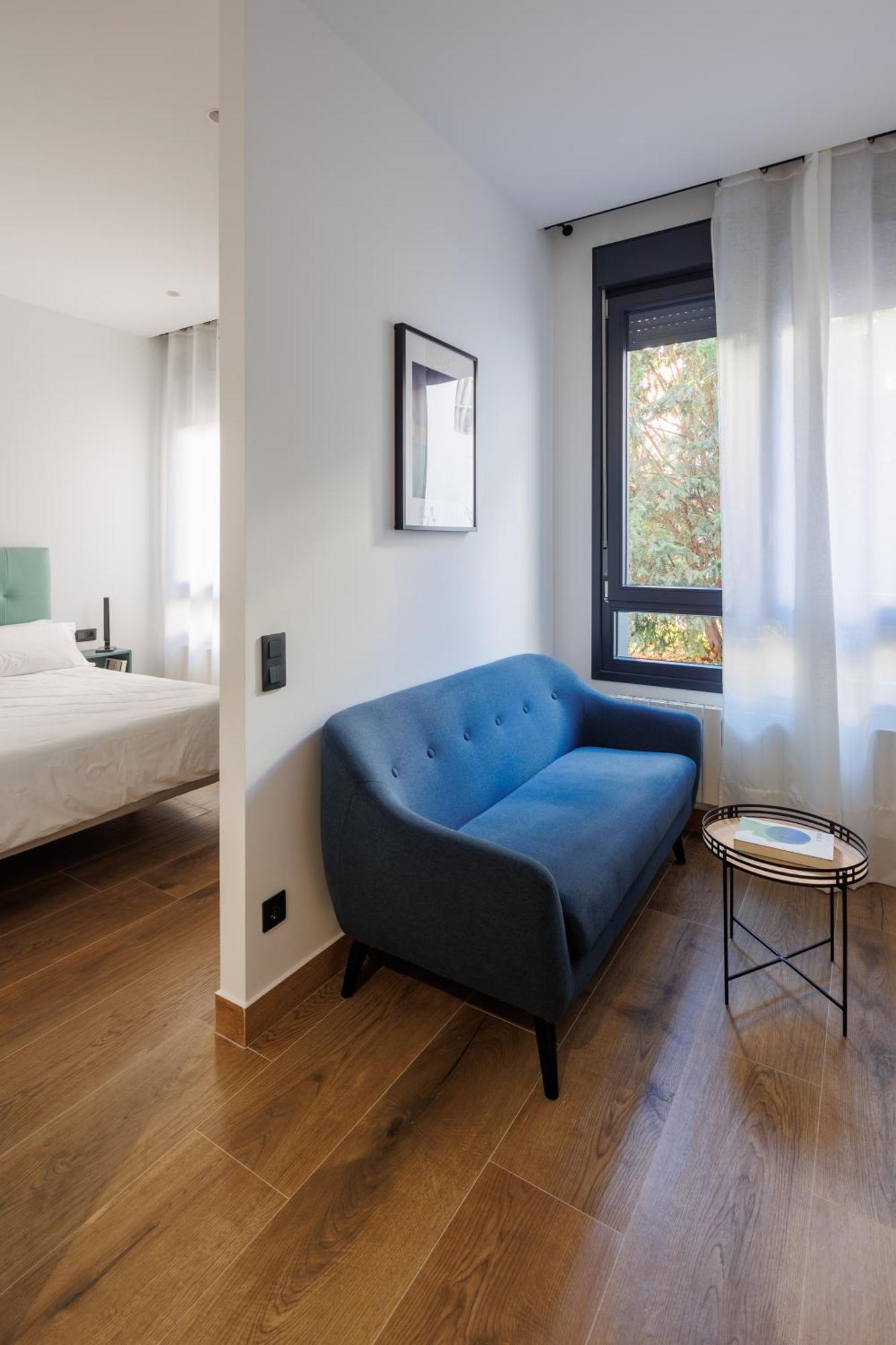Apartamentos Congreso, Parking Gratuito ログローニョ エクステリア 写真